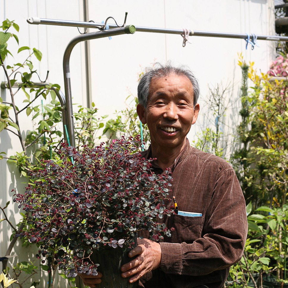 photo of Yuji Suzuki